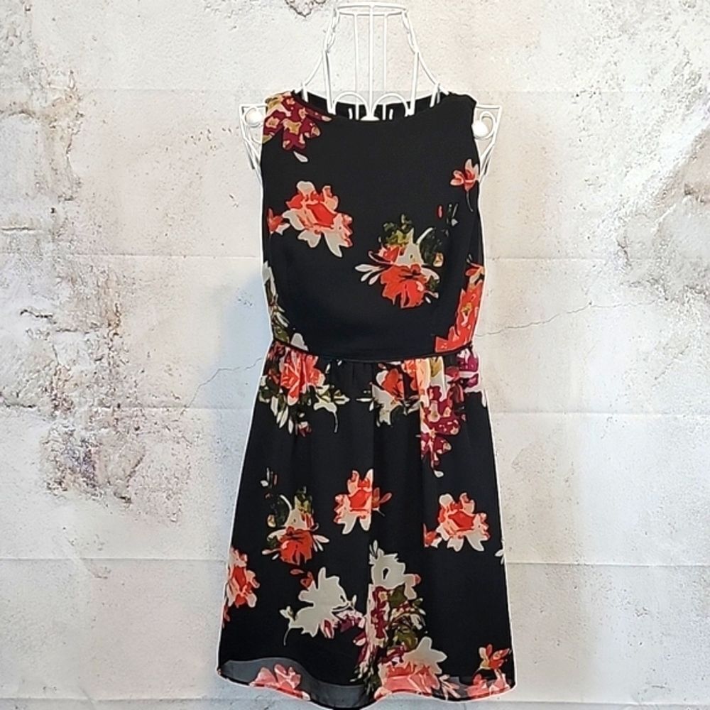 Loft sleeveless mini dress floral print Women's Size 0